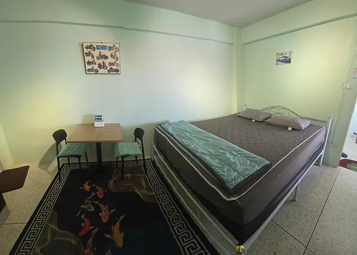 812 Quiet Ac With Balcony & Free Wifi